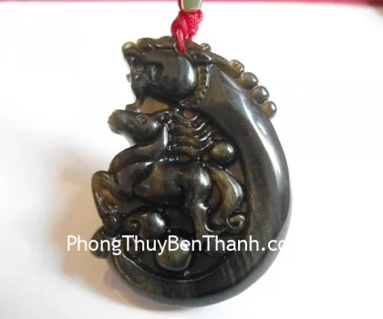 Tỳ hưu trên lưng ngựa đá hắc ngà (thạch anh đen) S813
